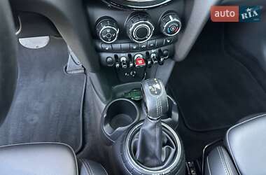 Хэтчбек MINI Cooper 2014 в 