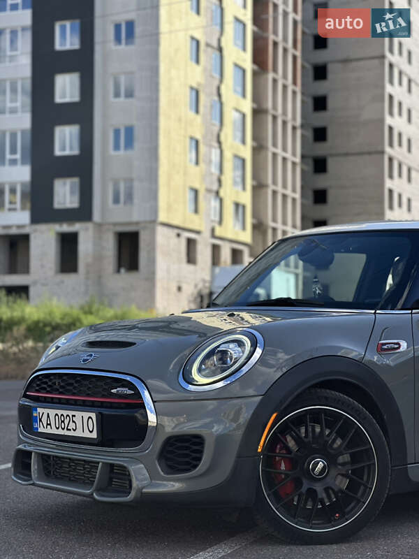 Хэтчбек MINI Cooper 2020 в Киеве