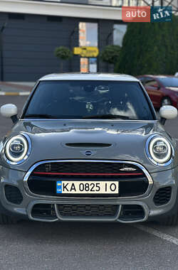 Хэтчбек MINI Cooper 2020 в 