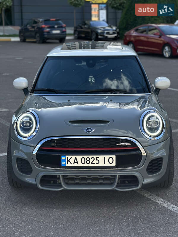 Хэтчбек MINI Cooper 2020 в Киеве