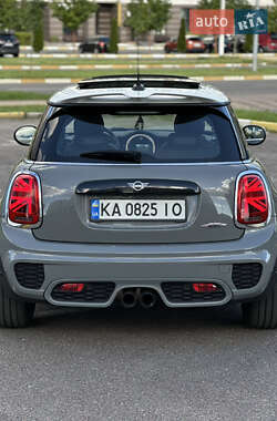 Хэтчбек MINI Cooper 2020 в 