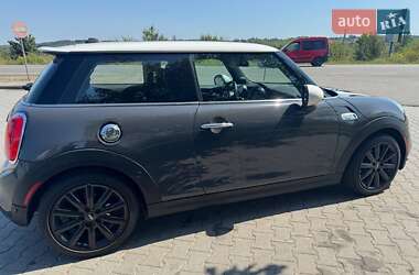 Хэтчбек MINI Cooper 2018 в 
