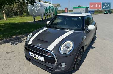 MINI Cooper 2018