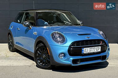 Хэтчбек MINI Cooper 2018 в Киеве