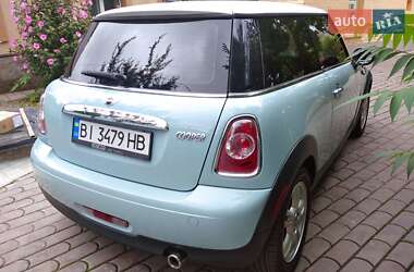 Хэтчбек MINI Cooper 2013 в 