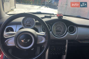 Хэтчбек MINI Cooper 2002 в 