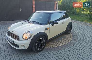 MINI Cooper 2010