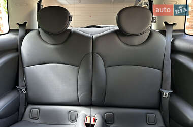 Хэтчбек MINI Cooper 2013 в 