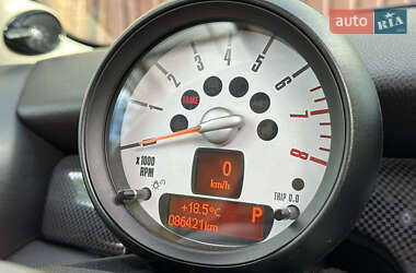 Хэтчбек MINI Cooper 2013 в 