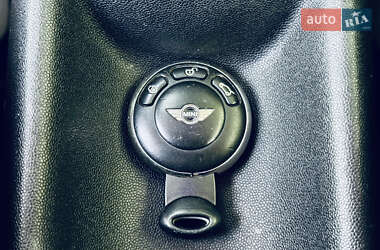 Хэтчбек MINI Cooper 2013 в 