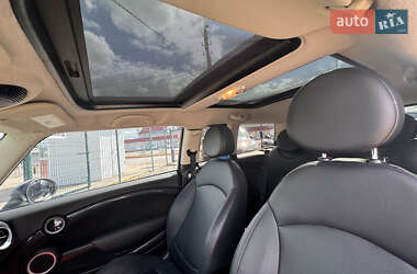 Хэтчбек MINI Cooper 2013 в 