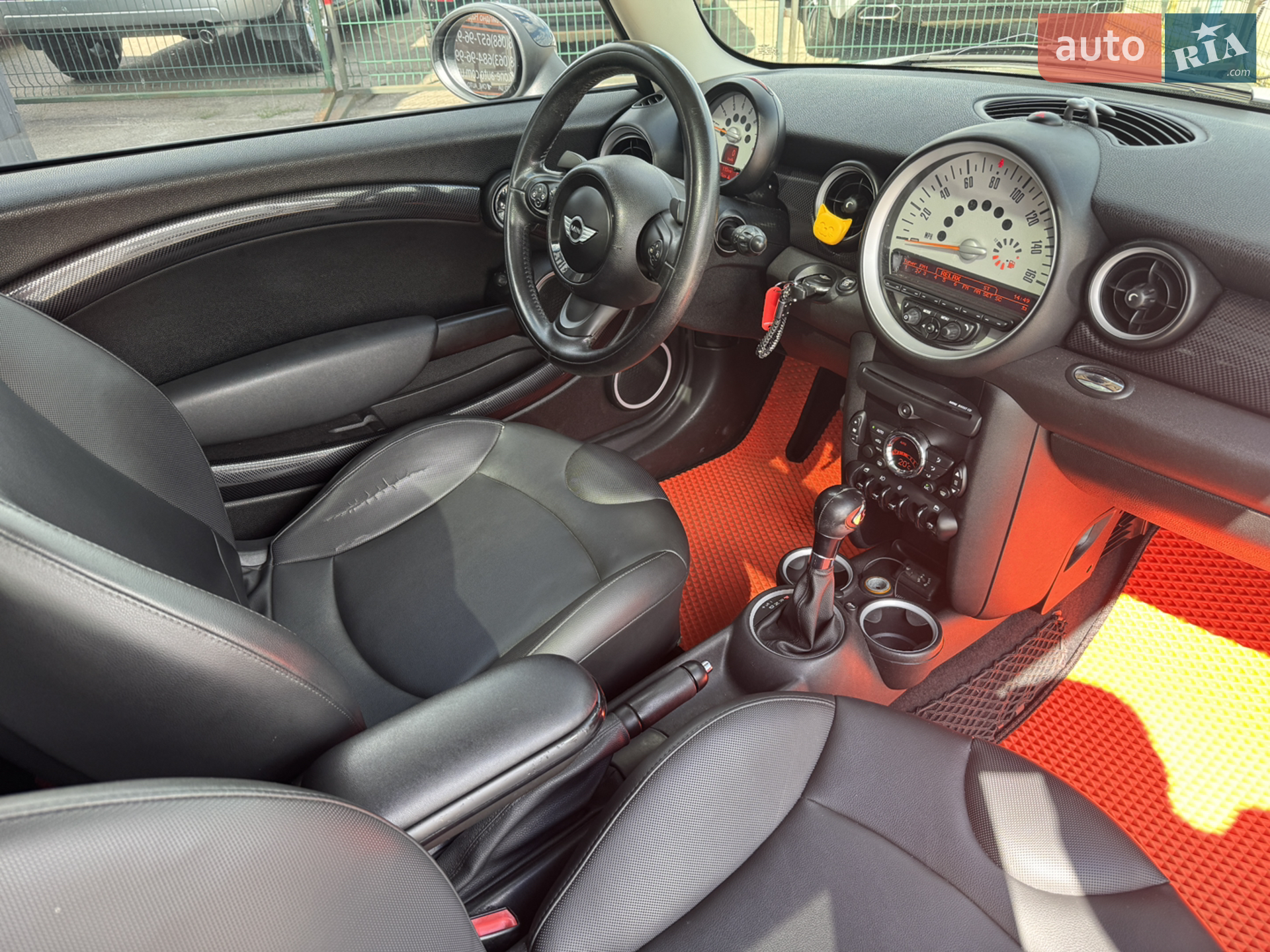 2013 MINI Cooper - мініатюра 29