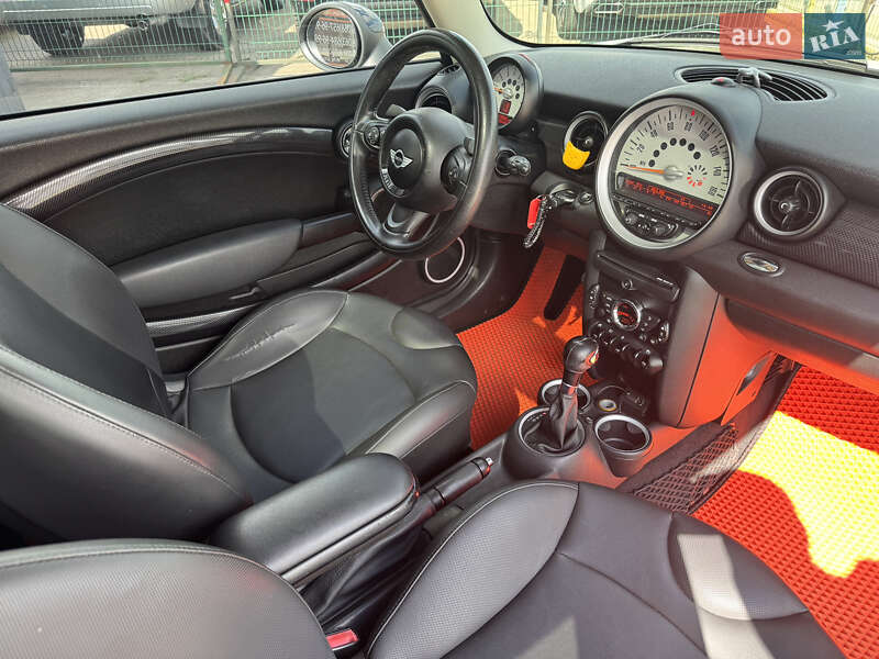Хетчбек MINI Cooper 2013 в Києві