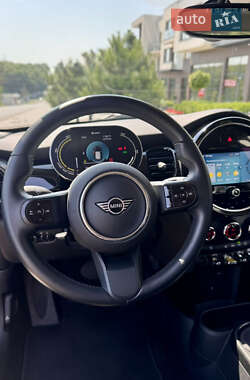 Хэтчбек MINI Cooper 2022 в 