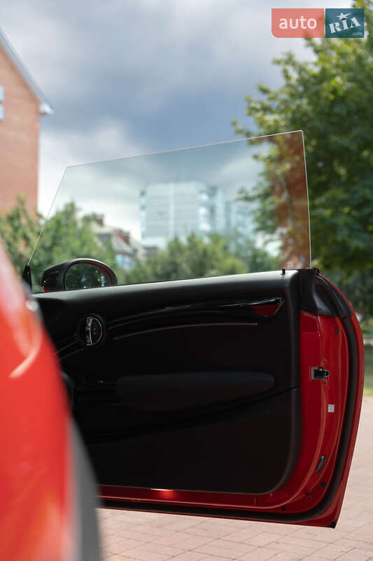 Хэтчбек MINI Cooper 2023 в Кременчуге