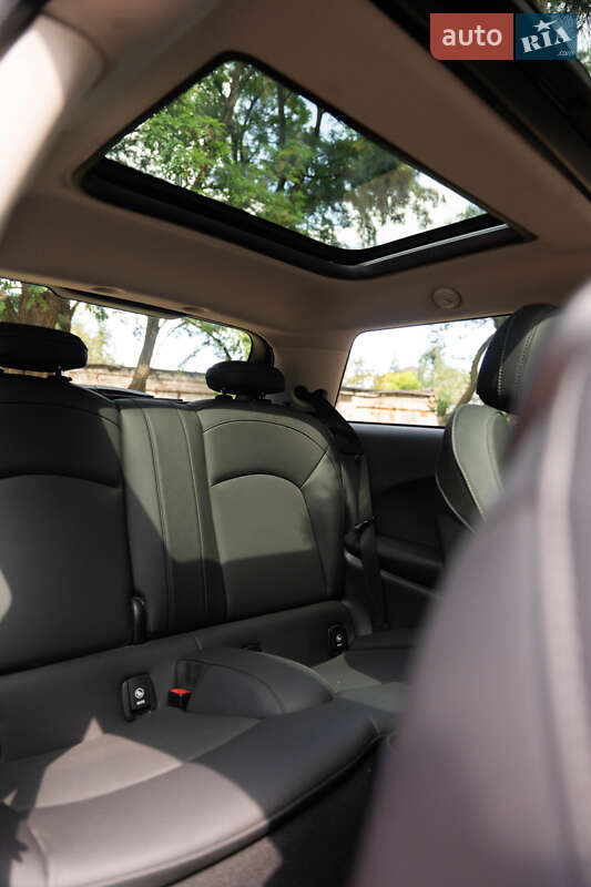 Хэтчбек MINI Cooper 2023 в Кременчуге