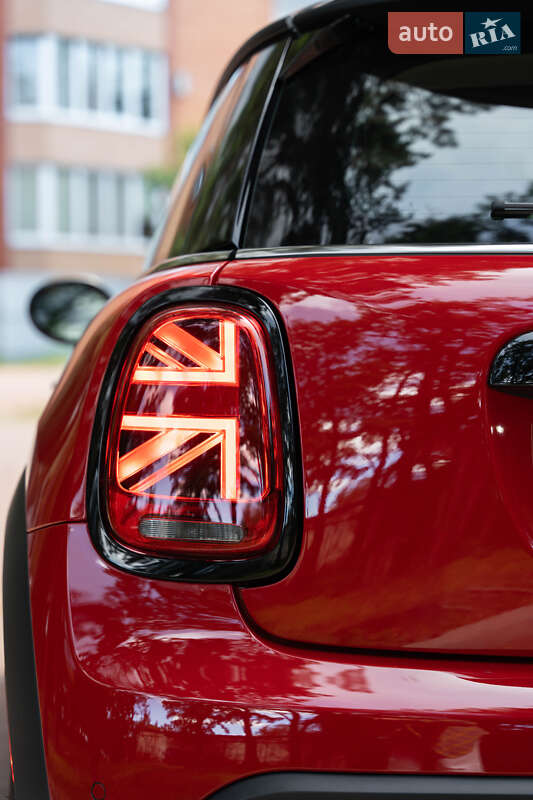 Хэтчбек MINI Cooper 2023 в Кременчуге