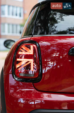 Хэтчбек MINI Cooper 2023 в 