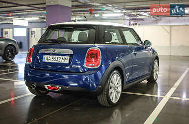 Хэтчбек MINI Cooper 2017 в 