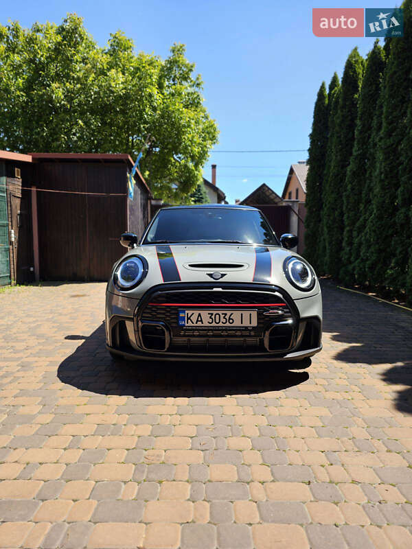 Хэтчбек MINI Cooper 2022 в 