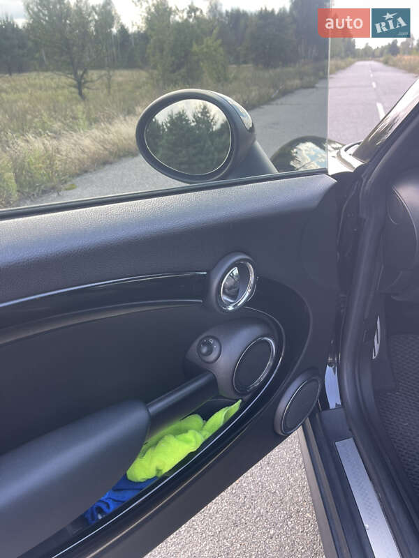 Хэтчбек MINI Cooper 2013 в Киеве