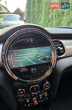 Хэтчбек MINI Cooper 2022 в 