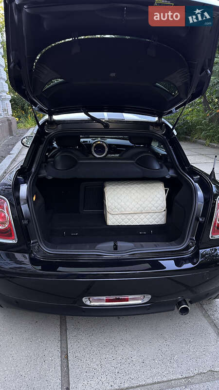 Хэтчбек MINI Cooper 2012 в Черкассах