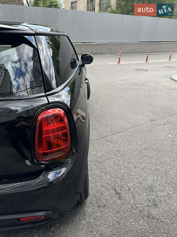 Хетчбек MINI Cooper 2022 в Києві