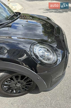 Хэтчбек MINI Cooper 2022 в 