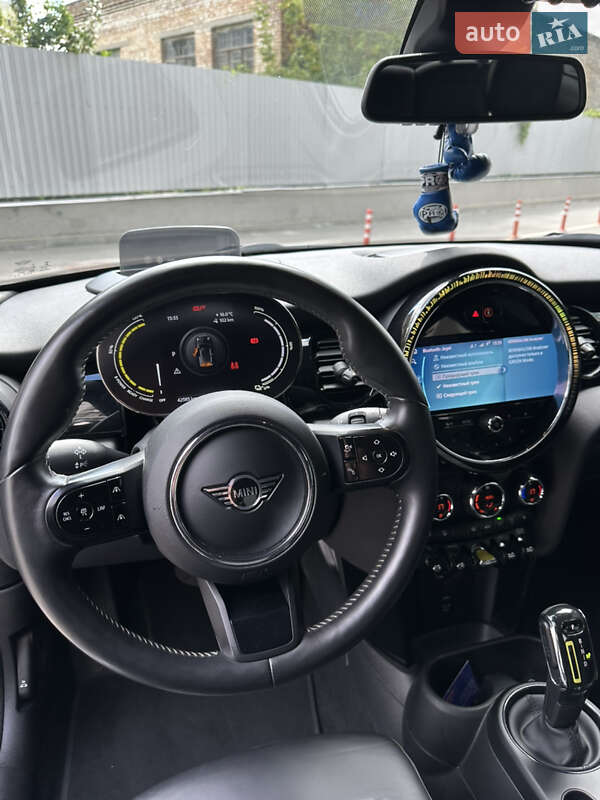 Хетчбек MINI Cooper 2022 в Києві