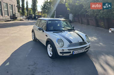 Хетчбек MINI Cooper 2003 в Києві