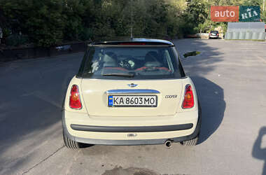Хэтчбек MINI Cooper 2003 в 