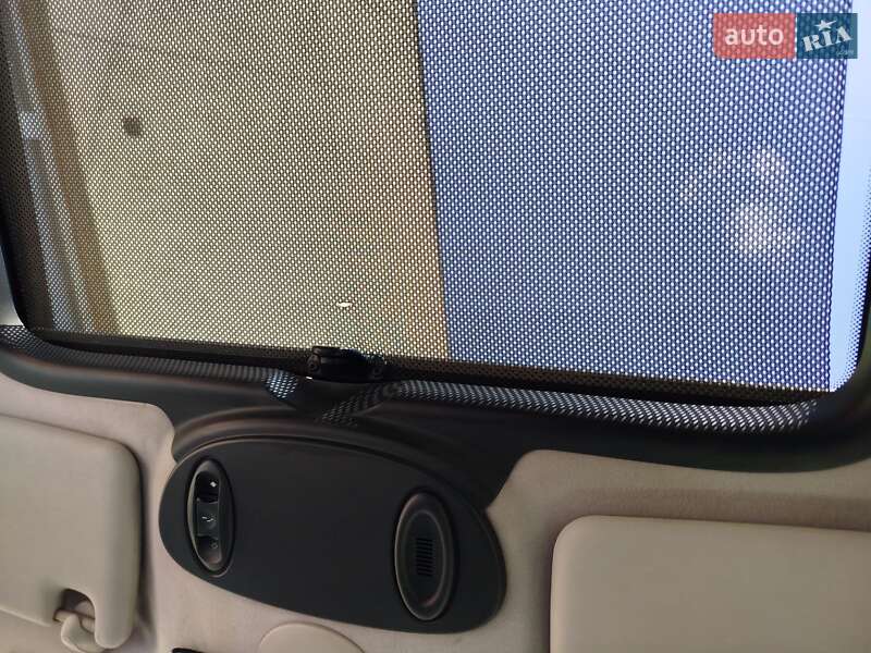 Хэтчбек MINI Cooper 2004 в Львове