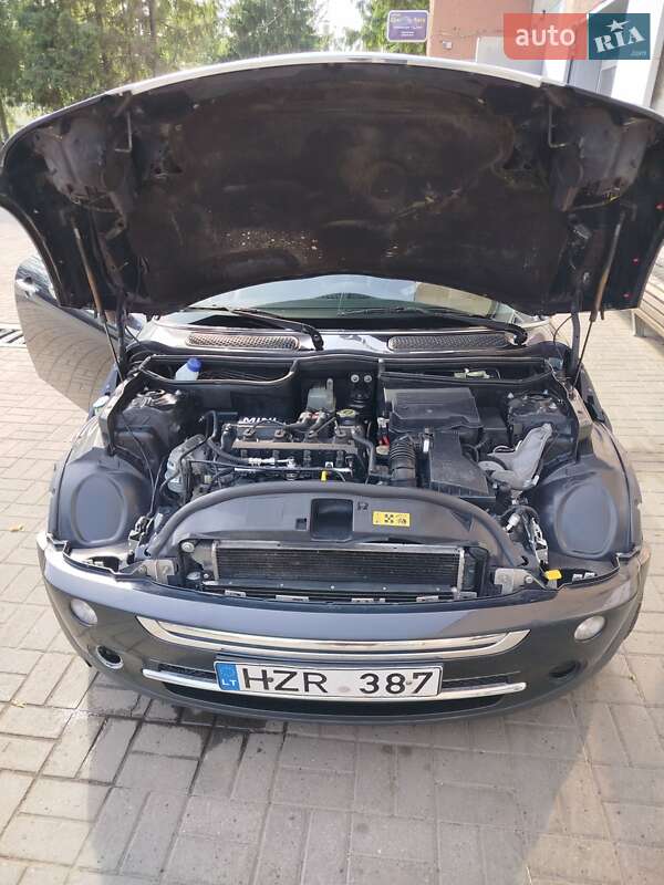 Хэтчбек MINI Cooper 2004 в Львове