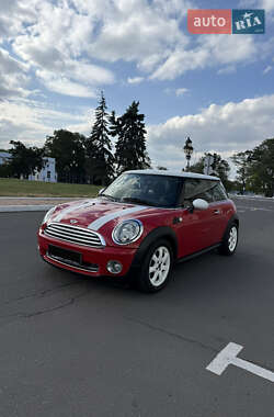 MINI Cooper 2010