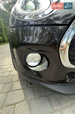 Хетчбек MINI Cooper 2016 в 