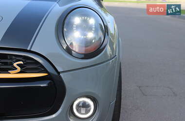 Хэтчбек MINI Cooper 2015 в 