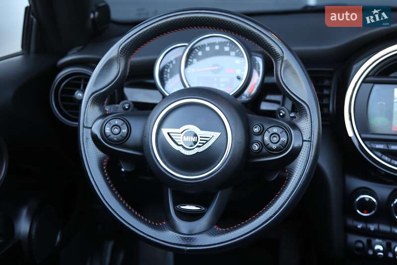 Хэтчбек MINI Cooper 2018 в Киеве