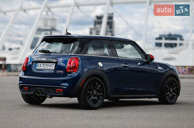 Хэтчбек MINI Cooper 2015 в 