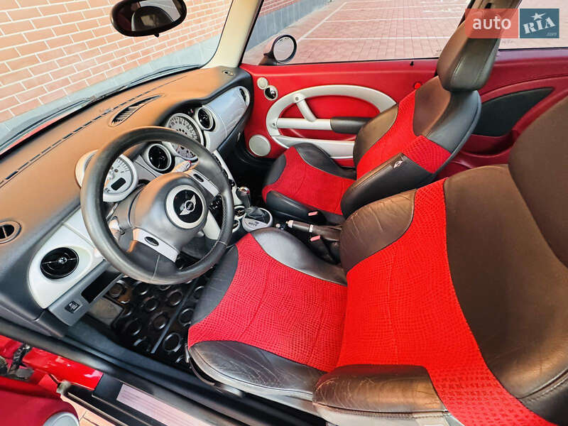 Хэтчбек MINI Cooper 2003 в Одессе
