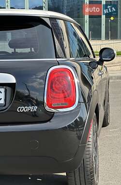 Хэтчбек MINI Cooper 2014 в 