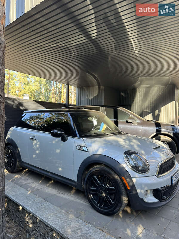 Хэтчбек MINI Cooper 2013 в Буче фото 7 Хэтчбек MINI Cooper 2013 в Буче