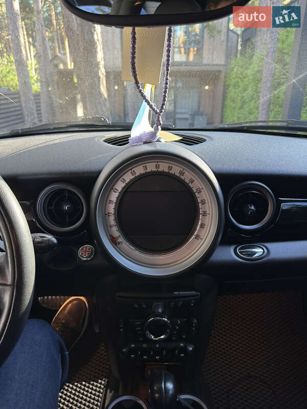 Хэтчбек MINI Cooper 2013 в Буче фото 17 Хэтчбек MINI Cooper 2013 в Буче