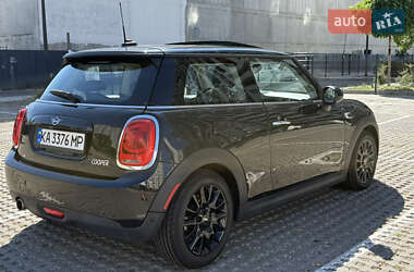 Хетчбек MINI Cooper 2019 в 