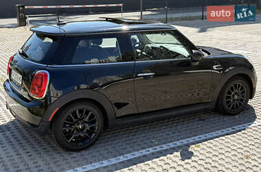 Хетчбек MINI Cooper 2019 в 