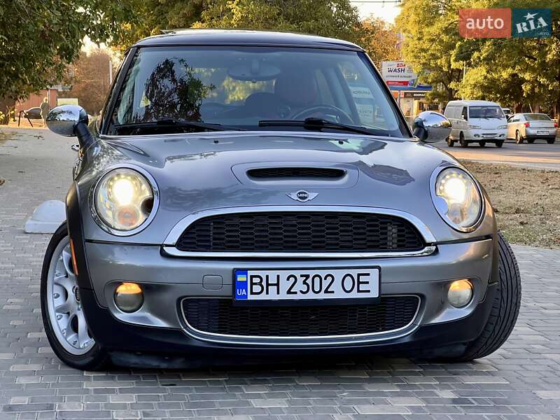 Хэтчбек MINI Cooper 2009 в Одессе фото 54 Хэтчбек MINI Cooper 2009 в Одессе