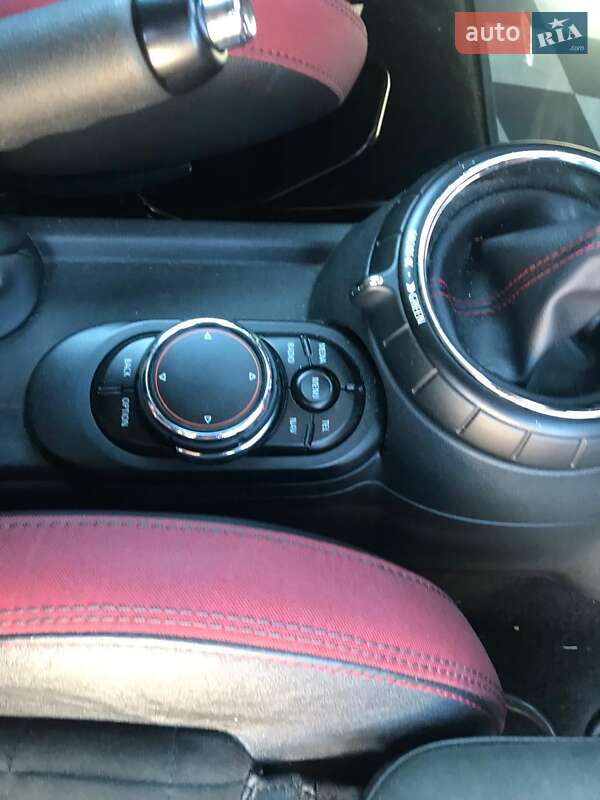 Хэтчбек MINI Cooper 2015 в Киеве
