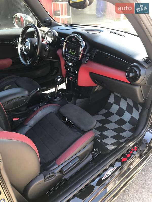 Хэтчбек MINI Cooper 2015 в Киеве