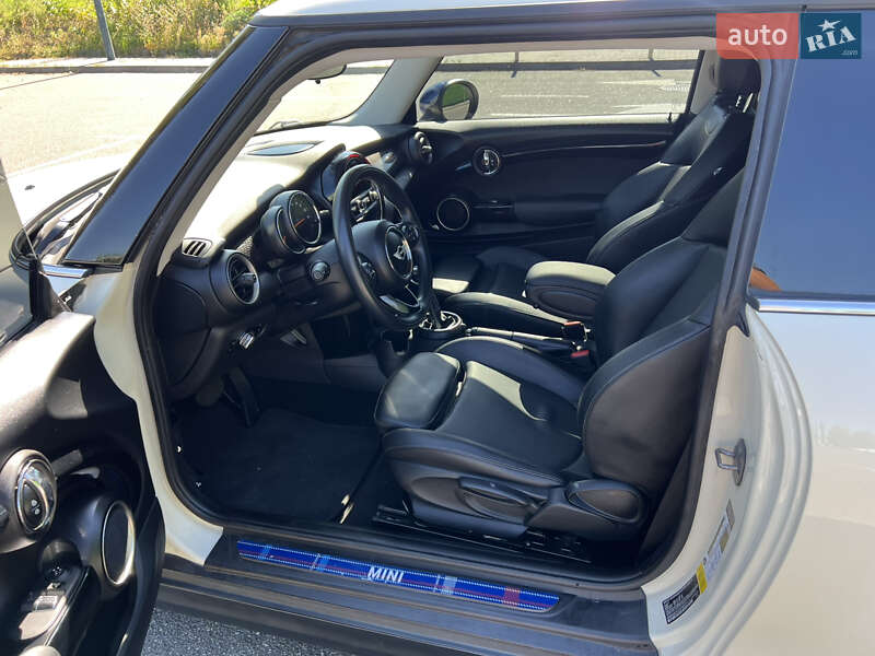 Хэтчбек MINI Cooper 2014 в Киеве фото 19 Хэтчбек MINI Cooper 2014 в Киеве