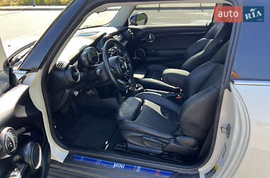 Хэтчбек MINI Cooper 2014 в 